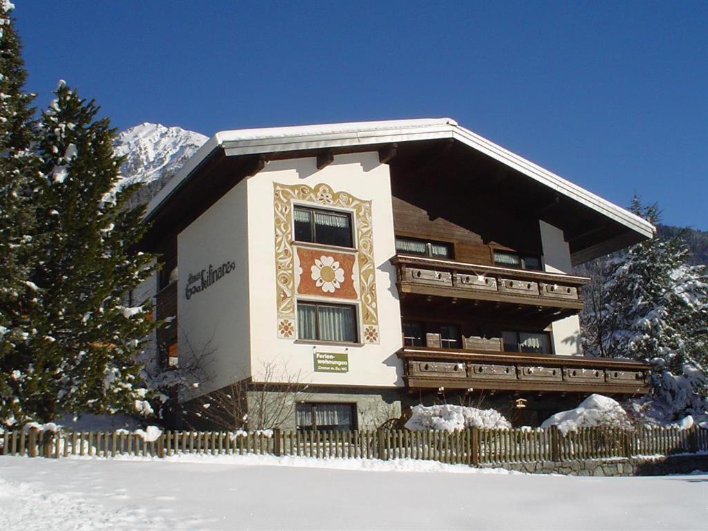 Haus Lifinar - Carmen Juen Apartment Sankt Gallenkirch Bagian luar foto